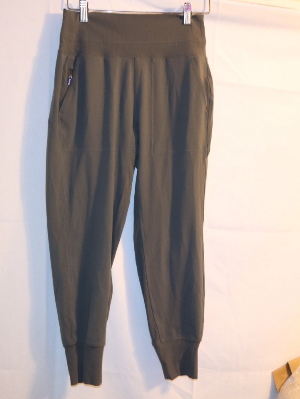 ATHLETA Venice Jogger High Rise Pant | Hematite Green  XSmall Petite  #597888 - Picture 3 of 11